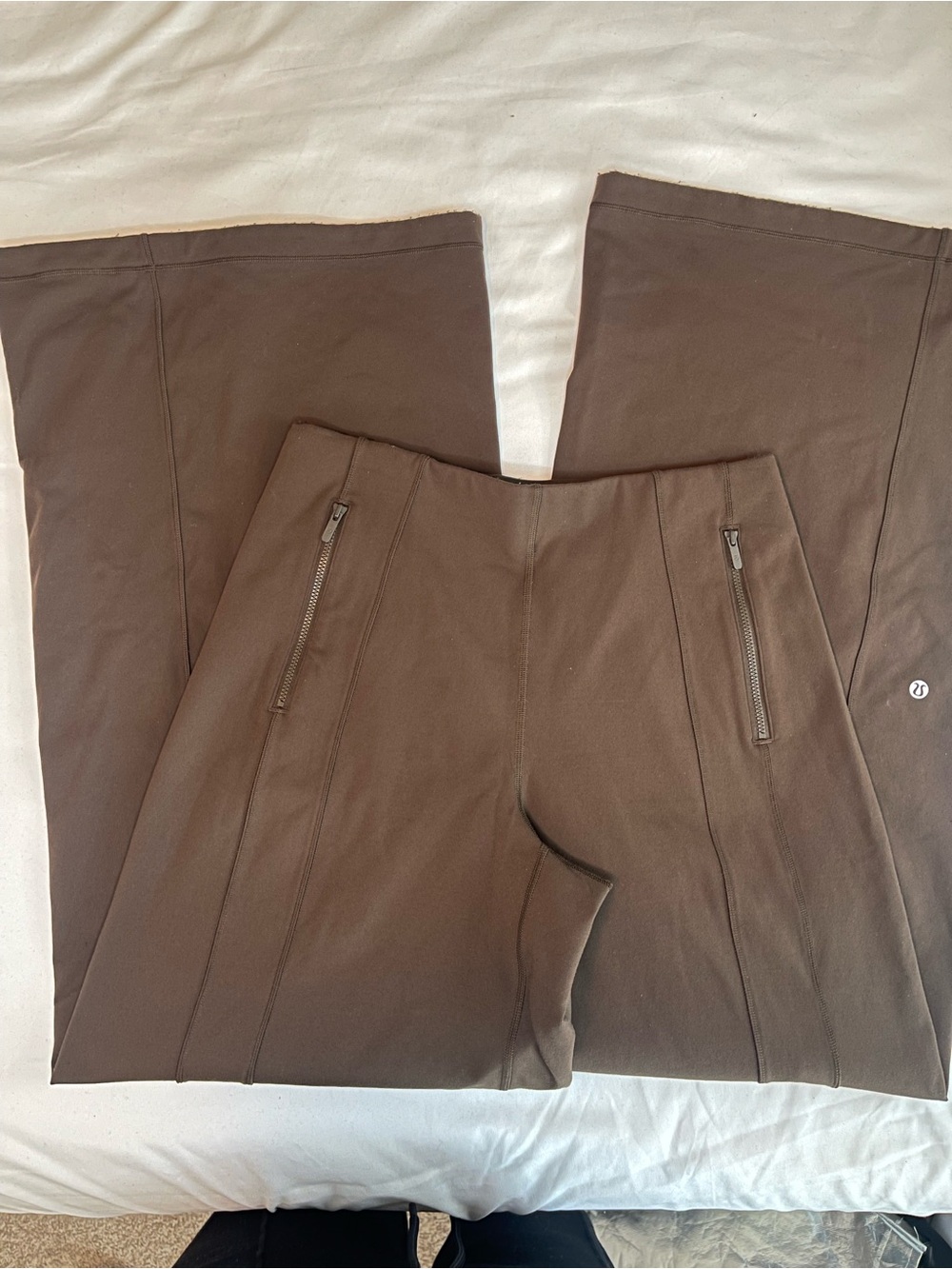 lululemon athletica Dark Brown(walnut crunch) Wide-Leg High-Rise Pants - Picture 2 of 3